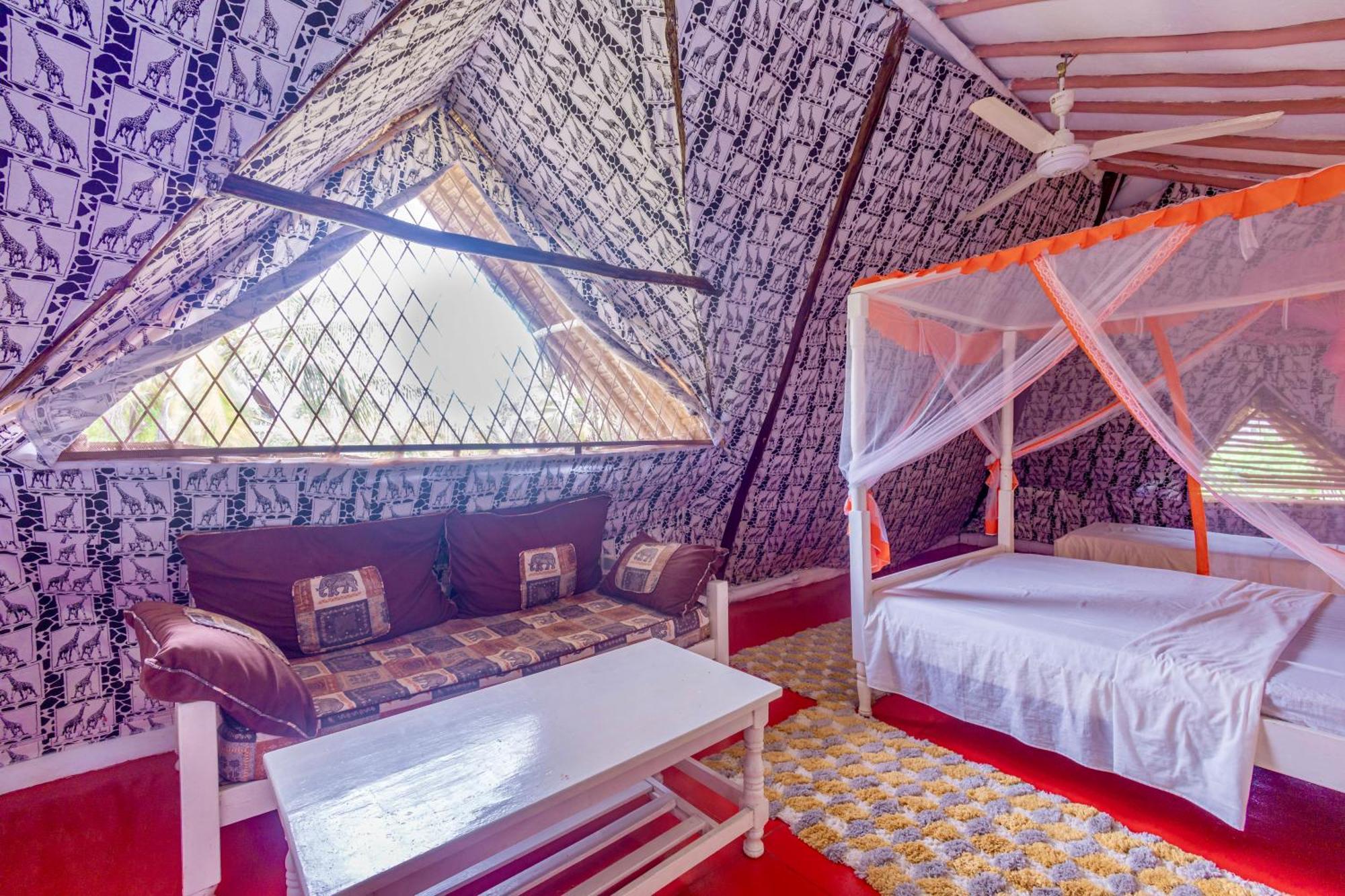 Villas Dora And Holly Diani Beach Buitenkant foto